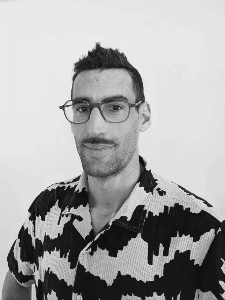 56a25d6c-3bd6-4ef2-a375-4947024c0a19